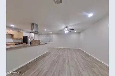 13129 N 21st Drive, Phoenix, AZ 85029 - Photo 2