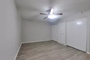 13129 N 21st Dr, Phoenix, AZ 85029 - Photo 8