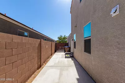 1270 W Carlsbad Drive, San Tan Valley, AZ 85140 - Photo 48