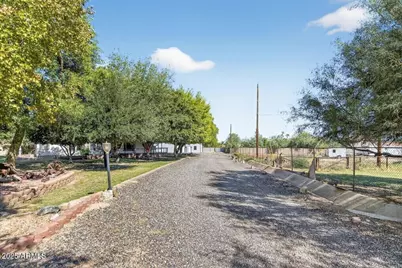 9259 S Priest Drive, Tempe, AZ 85284 - Photo 10