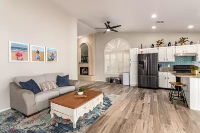 740 W Saragosa Street, Chandler, AZ 85225 - Photo 4