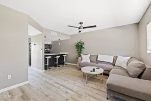 7436 E Chaparral Rd, Scottsdale, AZ 85250 - Photo 2
