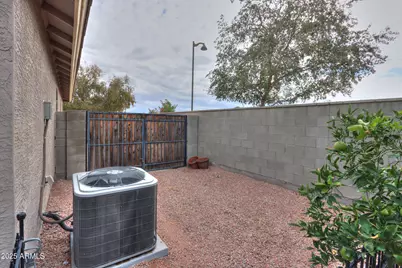 19296 N Portarosa Drive, Maricopa, AZ 85138 - Photo 22