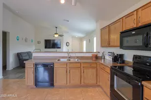 19296 N Portarosa Dr, Maricopa, AZ 85138 - Photo 8