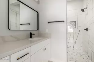 10198 W Mission Dr, Arizona City, AZ 85123 - Photo 20