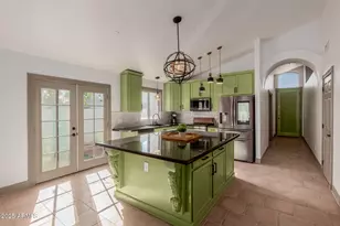 18435 N 31st St, Phoenix, AZ 85032 - Photo 8