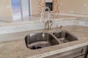 4224 S Crape Myrtle Ct, Sierra Vista, AZ 85650 - Photo 10