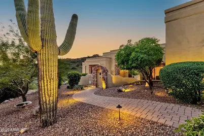 11696 N Sunset Vista Drive, Fountain Hills, AZ 85268 - Photo 4