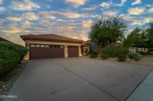 1021 S Western Skies Dr, Gilbert, AZ 85296 - Photo 2