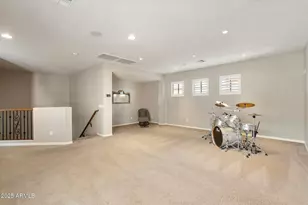 3973 E Hummingbird Ln, Phoenix, AZ 85050 - Photo 26