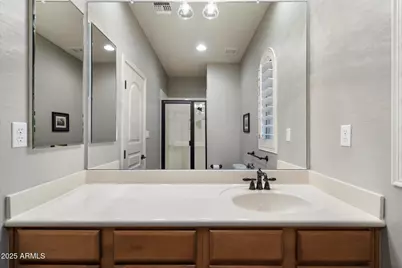 3973 E Hummingbird Lane, Phoenix, AZ 85050 - Photo 32