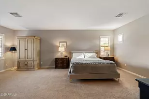 3973 E Hummingbird Ln, Phoenix, AZ 85050 - Photo 20