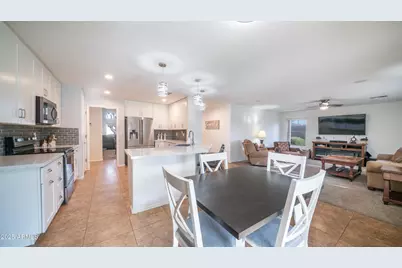 1077 E Loma Vista Street, Gilbert, AZ 85295 - Photo 6