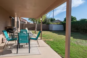 1077 E Loma Vista St, Gilbert, AZ 85295 - Photo 22
