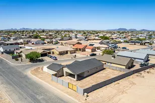 8442 W Raven Dr, Arizona City, AZ 85123 - Photo 36