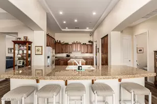 4271 E Sourwood Dr, Gilbert, AZ 85298 - Photo 4