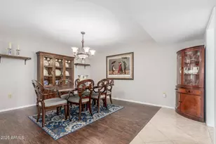 9885 W Spanish Moss Ct, Sun City, AZ 85373 - Photo 6