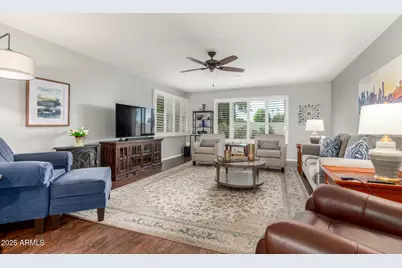 9885 W Spanish Moss Court, Sun City, AZ 85373 - Photo 4