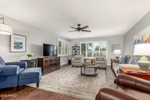 9885 W Spanish Moss Ct, Sun City, AZ 85373 - Photo 4