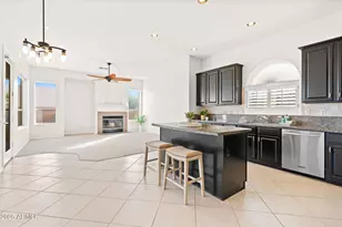 9545 E Kenwood Cir, Mesa, AZ 85207 - Photo 4