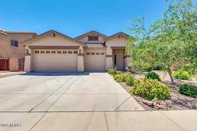 44563 W Copper Trail, Maricopa, AZ 85139 - Photo 2
