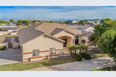 2329 N 103rd Drive, Avondale, AZ 85392 - Photo 2