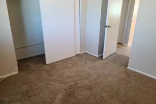 8322 N 60th Ave, Glendale, AZ 85302 - Photo 14