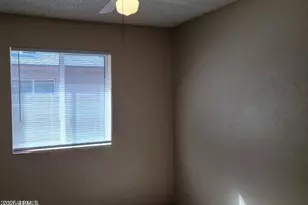 8322 N 60th Ave, Glendale, AZ 85302 - Photo 20