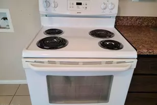 8322 N 60th Ave, Glendale, AZ 85302 - Photo 8