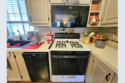 284 N Warren Road, Benson, AZ 85602 - Photo 12