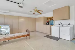 18764 N 89th Ln N, Peoria, AZ 85382 - Photo 16
