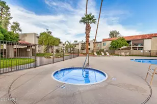 4201 E Camelback Rd, Phoenix, AZ 85018 - Photo 28