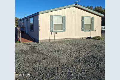 16125 S Apache Drive, Mayer, AZ 86333 - Photo 2