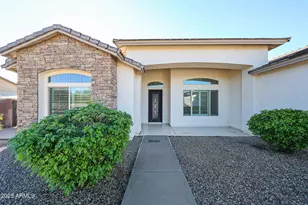 6327 E Dixileta Dr E, Cave Creek, AZ 85331 - Photo 2
