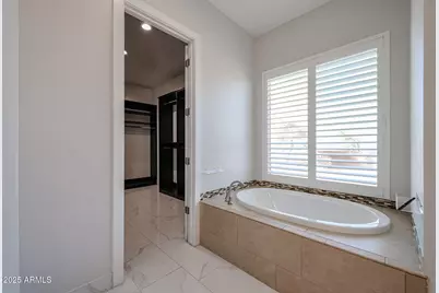 6327 E Dixileta Drive E, Cave Creek, AZ 85331 - Photo 28