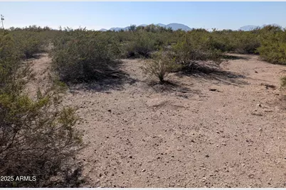 39143 W Catalina Drive #1164, Tonopah, AZ 85354 - Photo 2