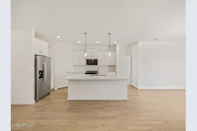 17554 W Woodlands Avenue, Goodyear, AZ 85338 - Photo 8