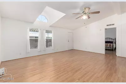 10955 N 79th Avenue #33, Peoria, AZ 85345 - Photo 6