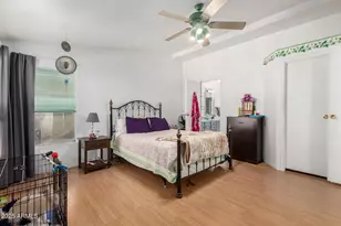 10955 N 79th Ave, Peoria, AZ 85345 - Photo 14