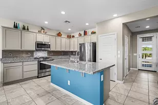 29308 N 132nd Ln, Peoria, AZ 85383 - Photo 4