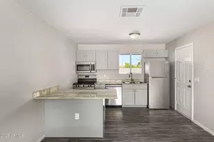 334 E Holmes Ave, Mesa, AZ 85210 - Photo 6