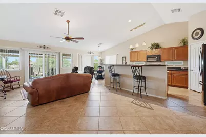 2378 E Antigua Drive, Casa Grande, AZ 85194 - Photo 14