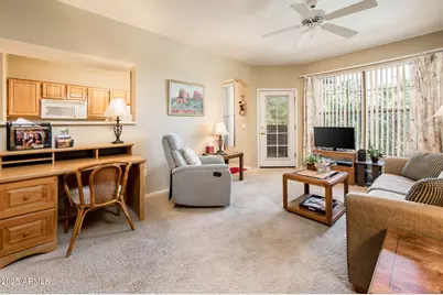 14950 W Mountain View Boulevard #5306, Surprise, AZ 85374 - Photo 4