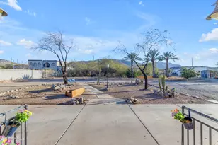 2064 W Dobbins Rd, Phoenix, AZ 85041 - Photo 30