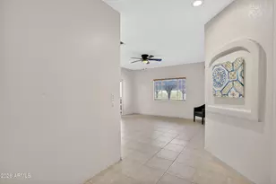 2064 W Dobbins Rd, Phoenix, AZ 85041 - Photo 12