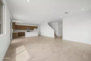 15579 W Hackamore Dr, Surprise, AZ 85387 - Photo 10
