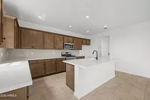 15579 W Hackamore Dr, Surprise, AZ 85387 - Photo 12
