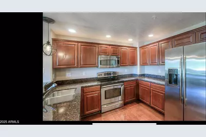 20121 N 76th Street #2030, Scottsdale, AZ 85255 - Photo 14