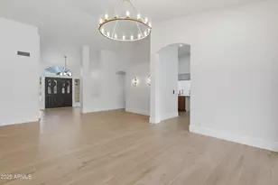 18637 N 85th Ln, Peoria, AZ 85382 - Photo 14