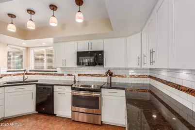 26433 S New Town Drive, Sun Lakes, AZ 85248 - Photo 12